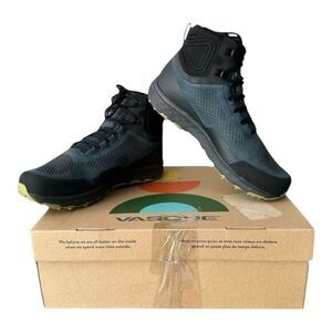 Vasque Breeze LT NTX Men's 9 Waterproof Hiking Boots Midnight Navy Vibram